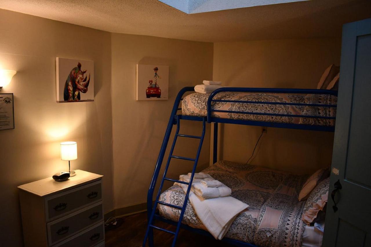 Brook Road Inn Goshen Экстерьер фото