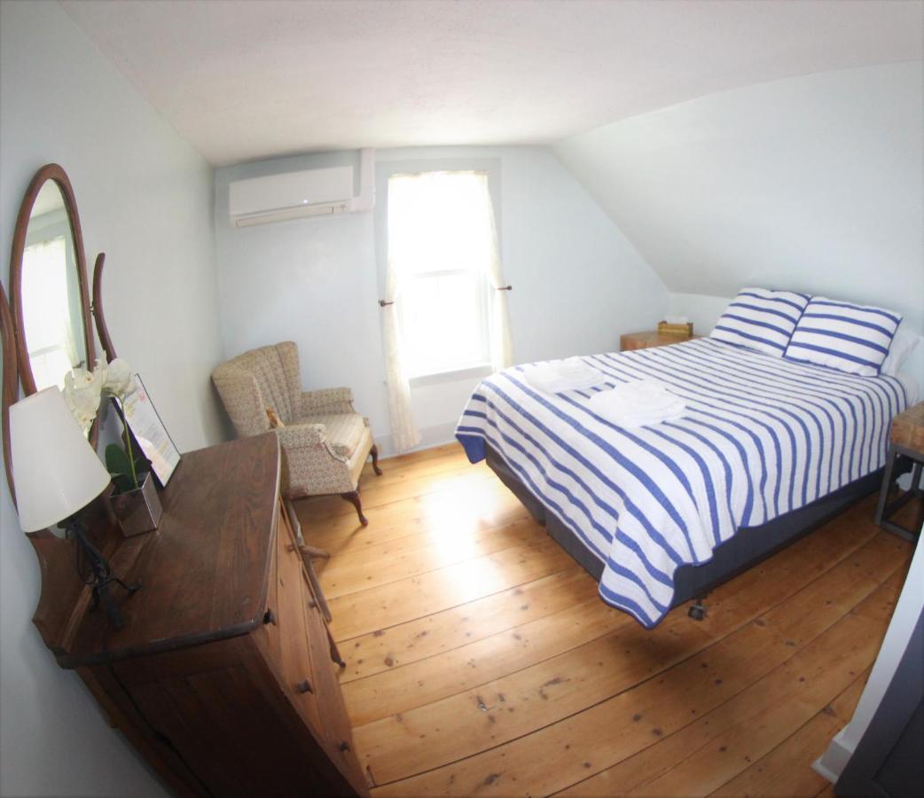 Brook Road Inn Goshen Экстерьер фото