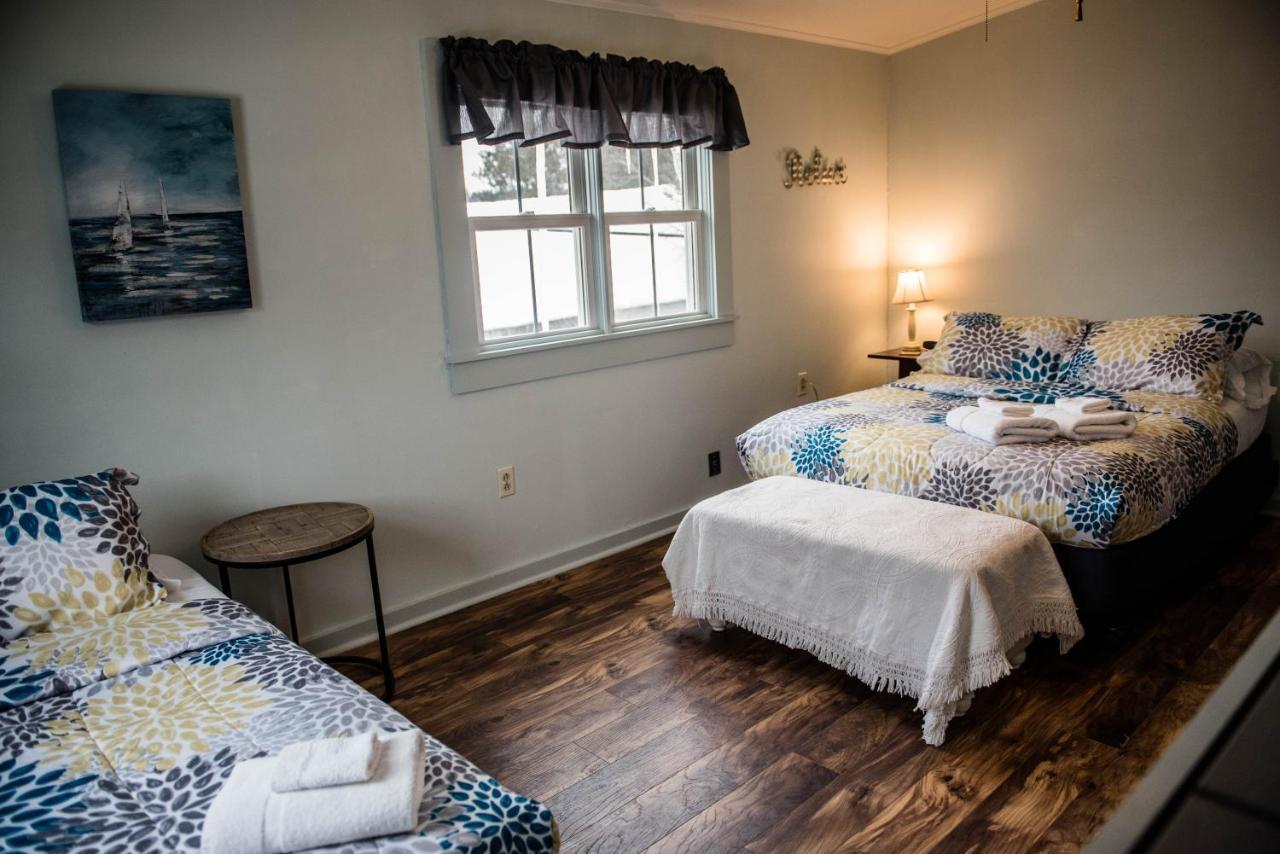 Brook Road Inn Goshen Экстерьер фото