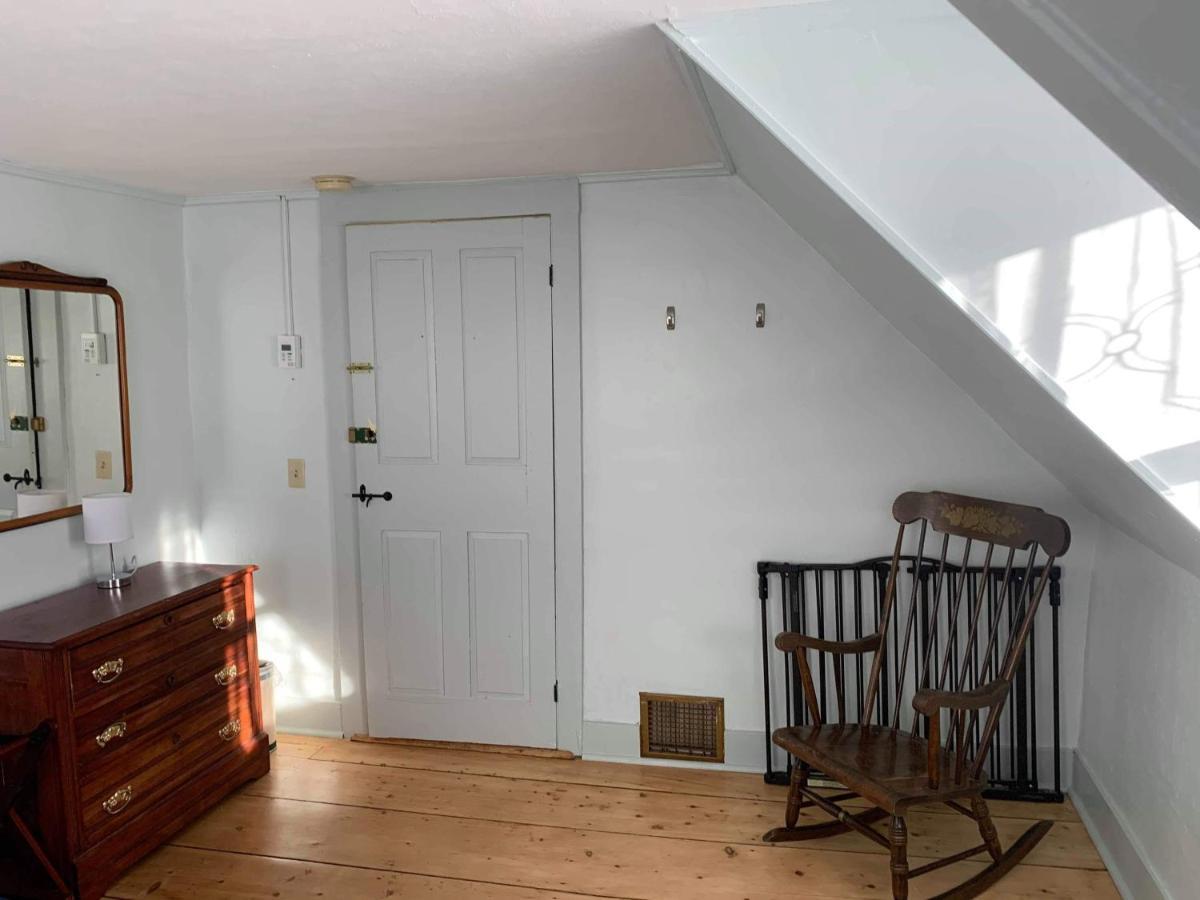 Brook Road Inn Goshen Экстерьер фото